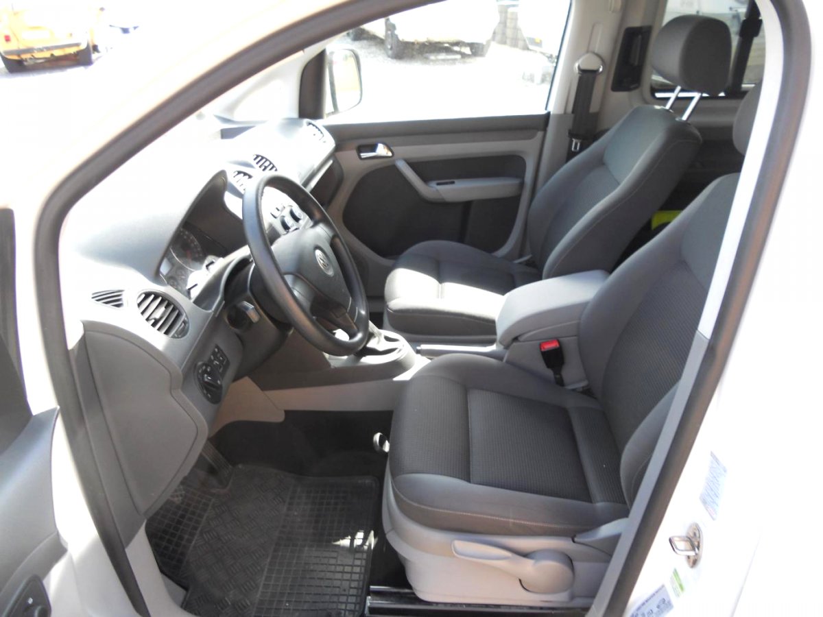 Volkswagen Caddy, 2010 - pohled č. 12