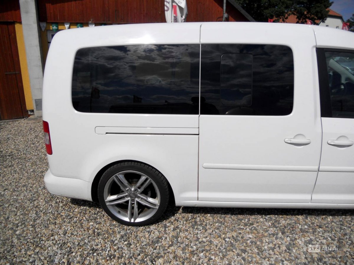 Volkswagen Caddy, 2010 - pohled č. 5