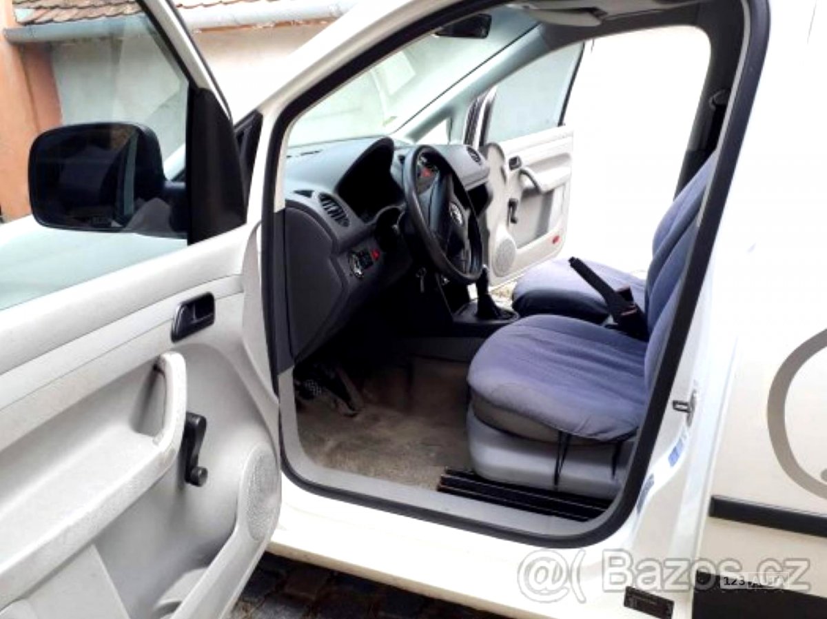 Volkswagen Caddy, 2004 - pohled č. 2