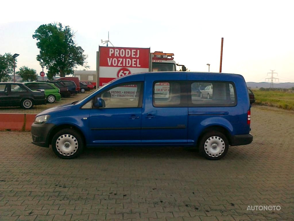 Volkswagen Caddy, 2011 - pohled č. 3