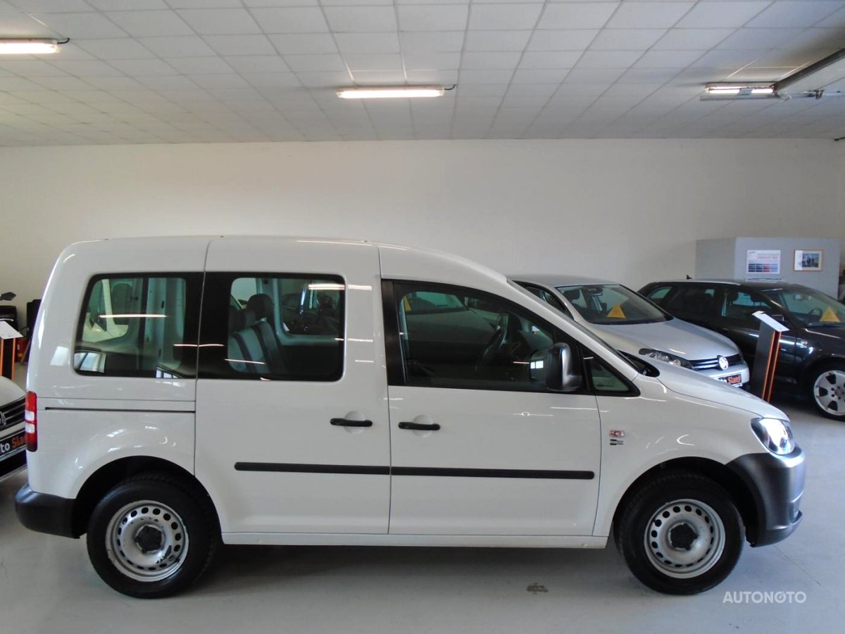 Volkswagen Caddy, 2010 - pohled č. 3