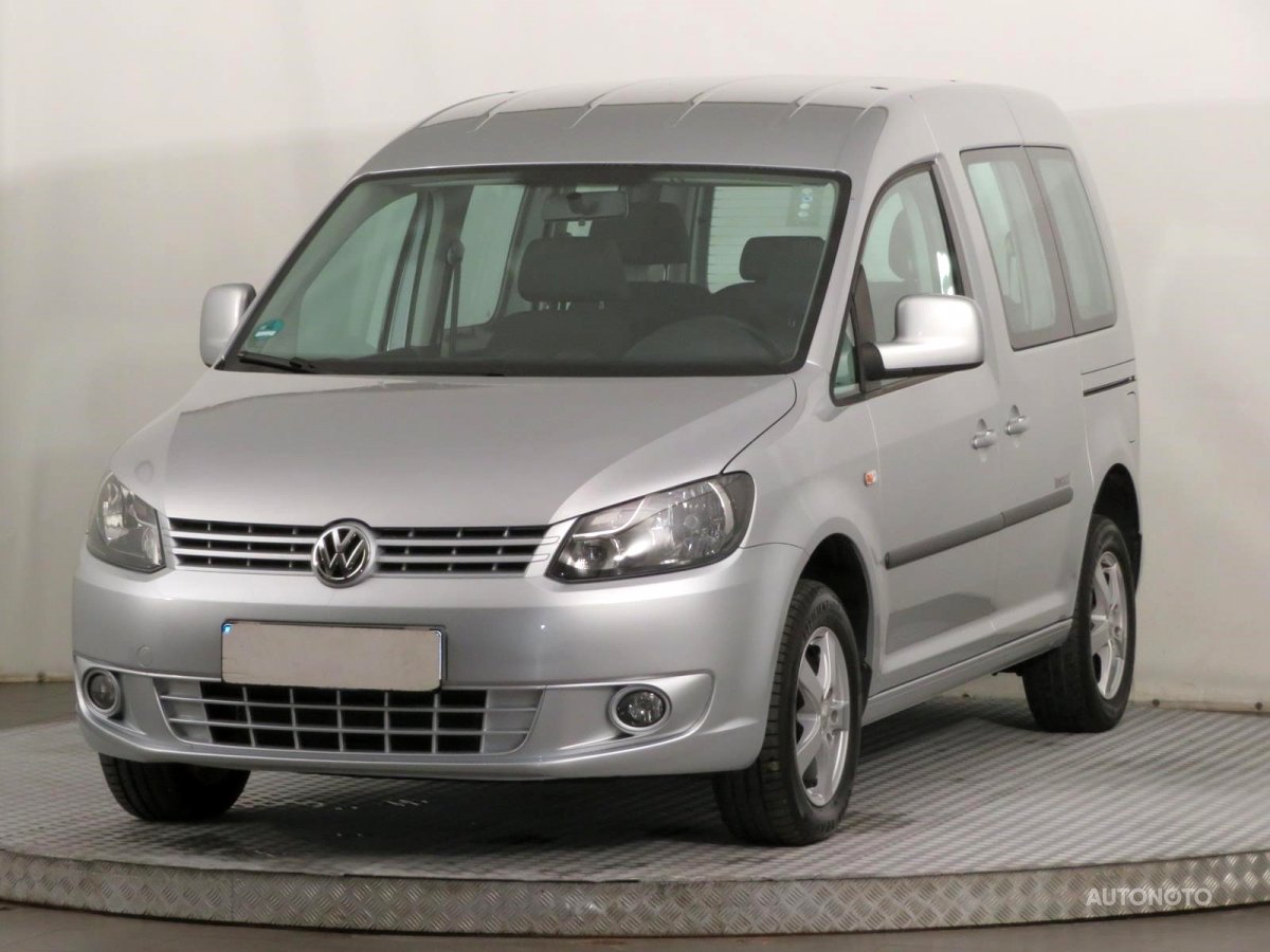 Volkswagen Caddy, 2011 - pohled č. 3