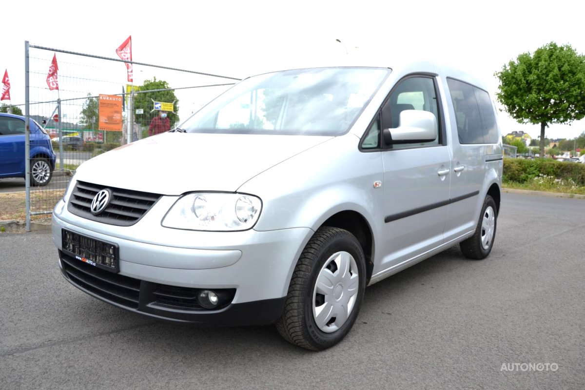 Volkswagen Caddy, 2010 - celkový pohled