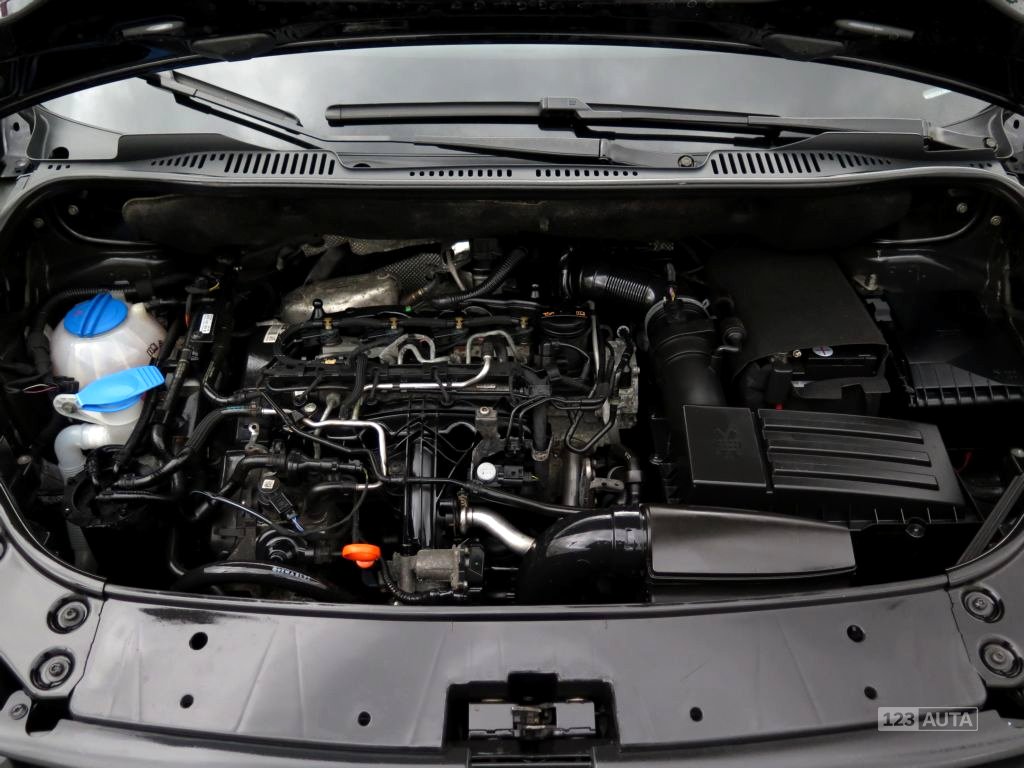 Volkswagen Caddy, 2011 - pohled č. 10