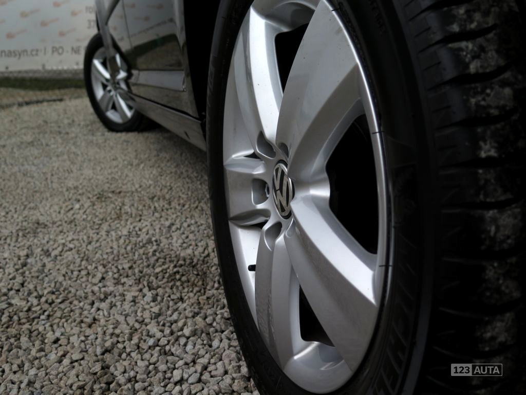 Volkswagen Caddy, 2011 - pohled č. 24