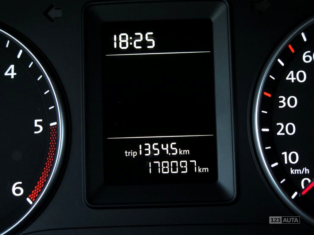 Volkswagen Caddy, 2011 - pohled č. 23