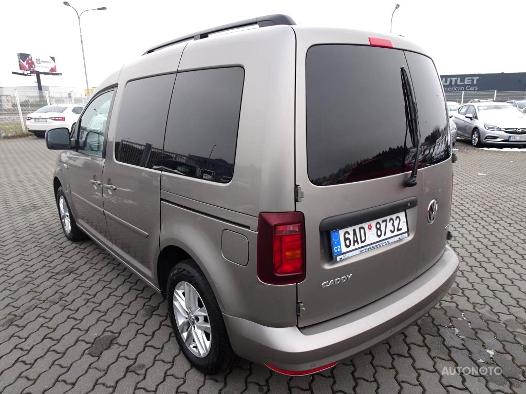 Volkswagen Caddy, 2017 - pohled č. 3