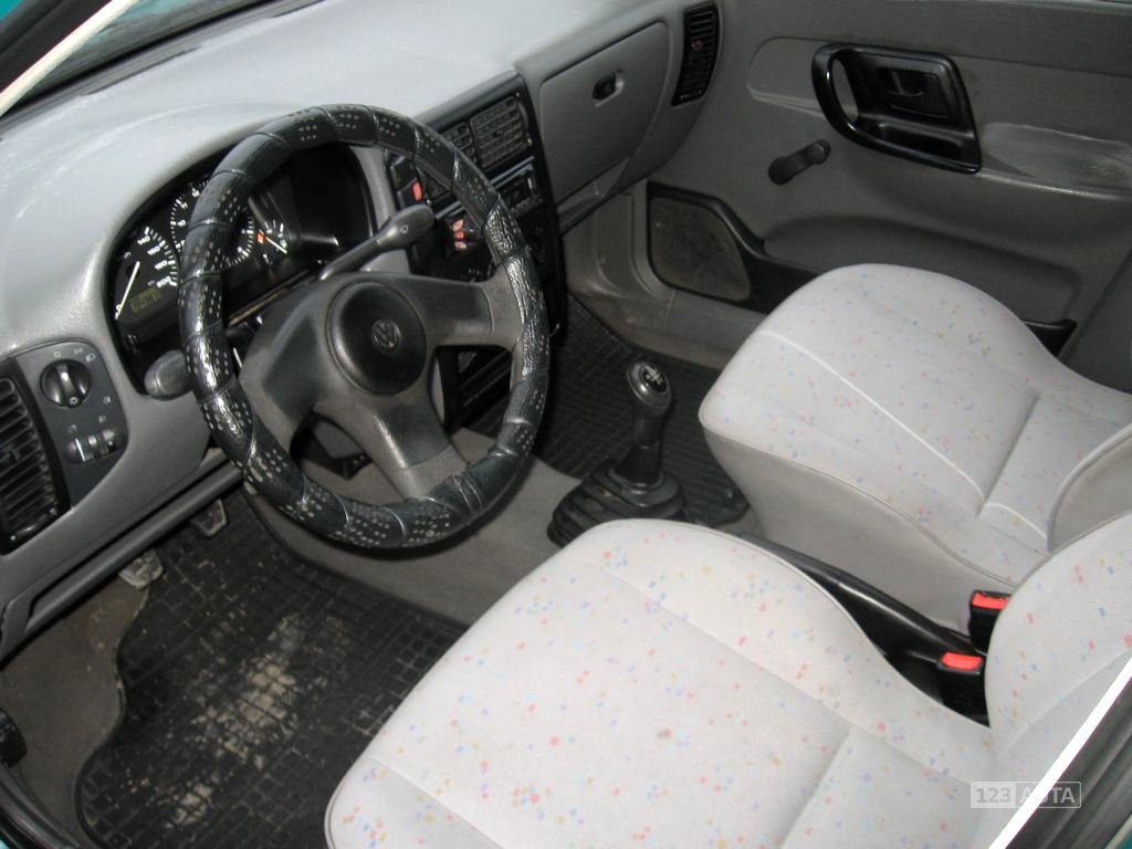 Volkswagen Caddy, 1997 - pohled č. 9