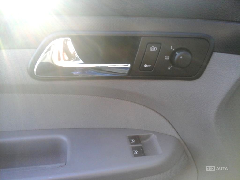 Volkswagen Caddy, 2005 - pohled č. 14