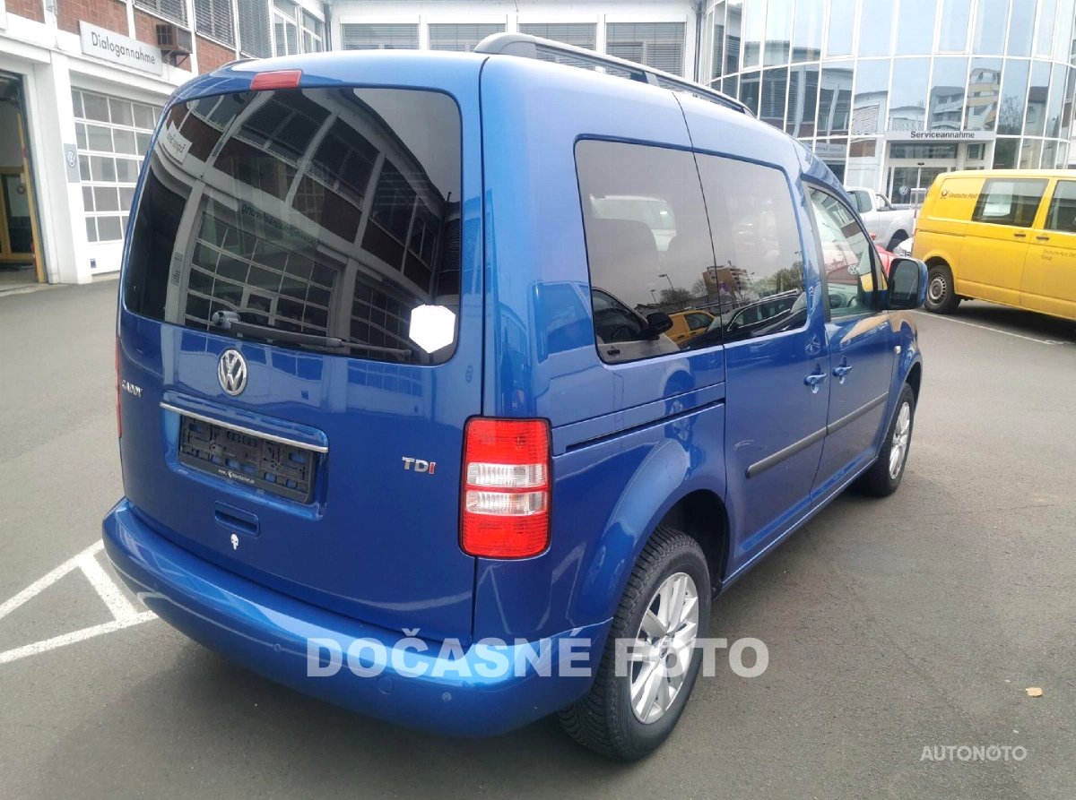 Volkswagen Caddy, 2014 - pohled č. 3