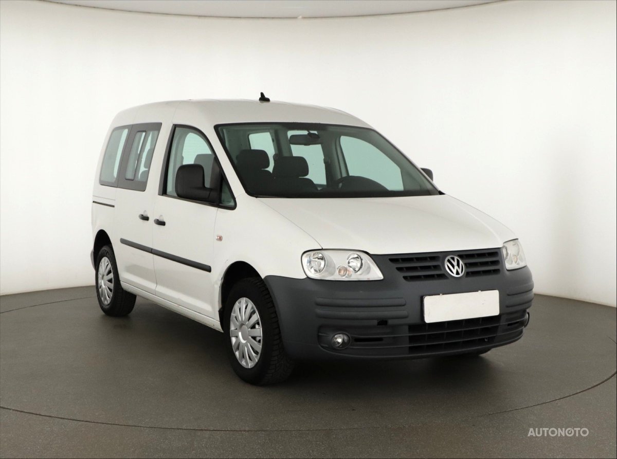 Volkswagen Caddy, 2010 - celkový pohled