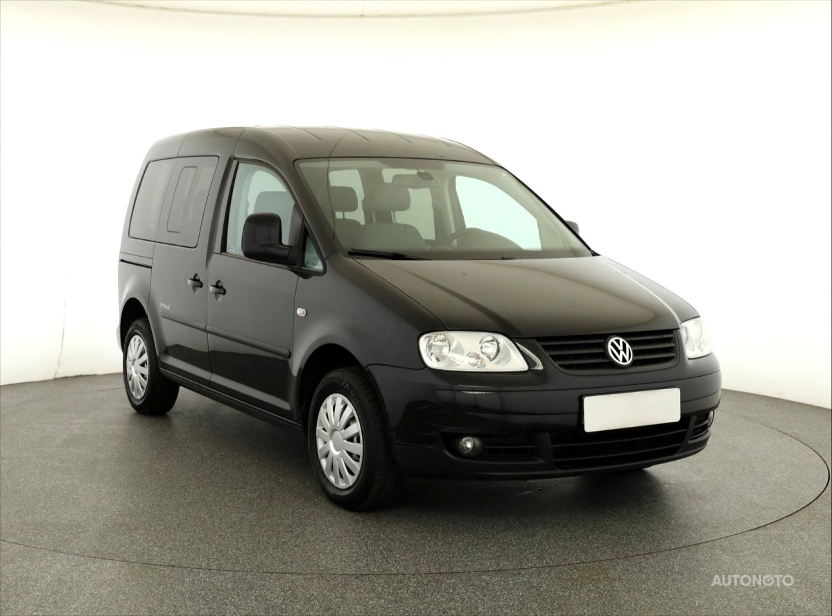 Volkswagen Caddy, 2010 - celkový pohled