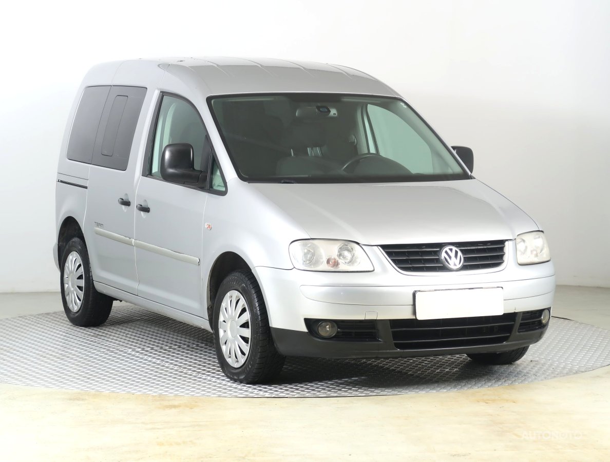 Volkswagen Caddy, 2010 - celkový pohled