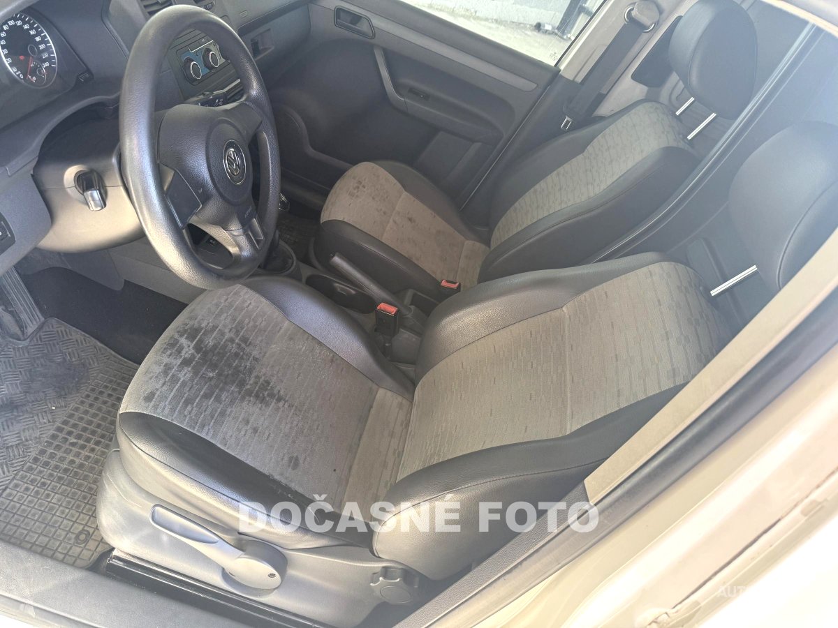 Volkswagen Caddy, 2013 - pohled č. 3