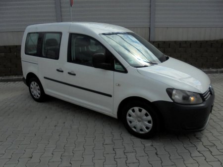 Volkswagen Caddy, 2011 - pohled č. 3
