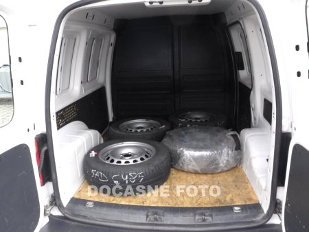 Volkswagen Caddy, 2016 - pohled č. 3