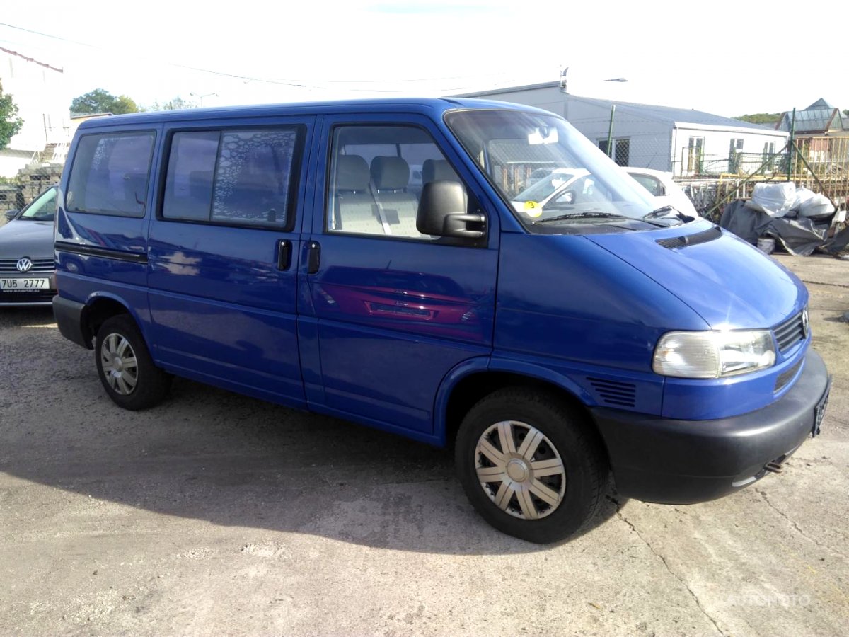 Volkswagen Caravelle, 2000 - pohled č. 2