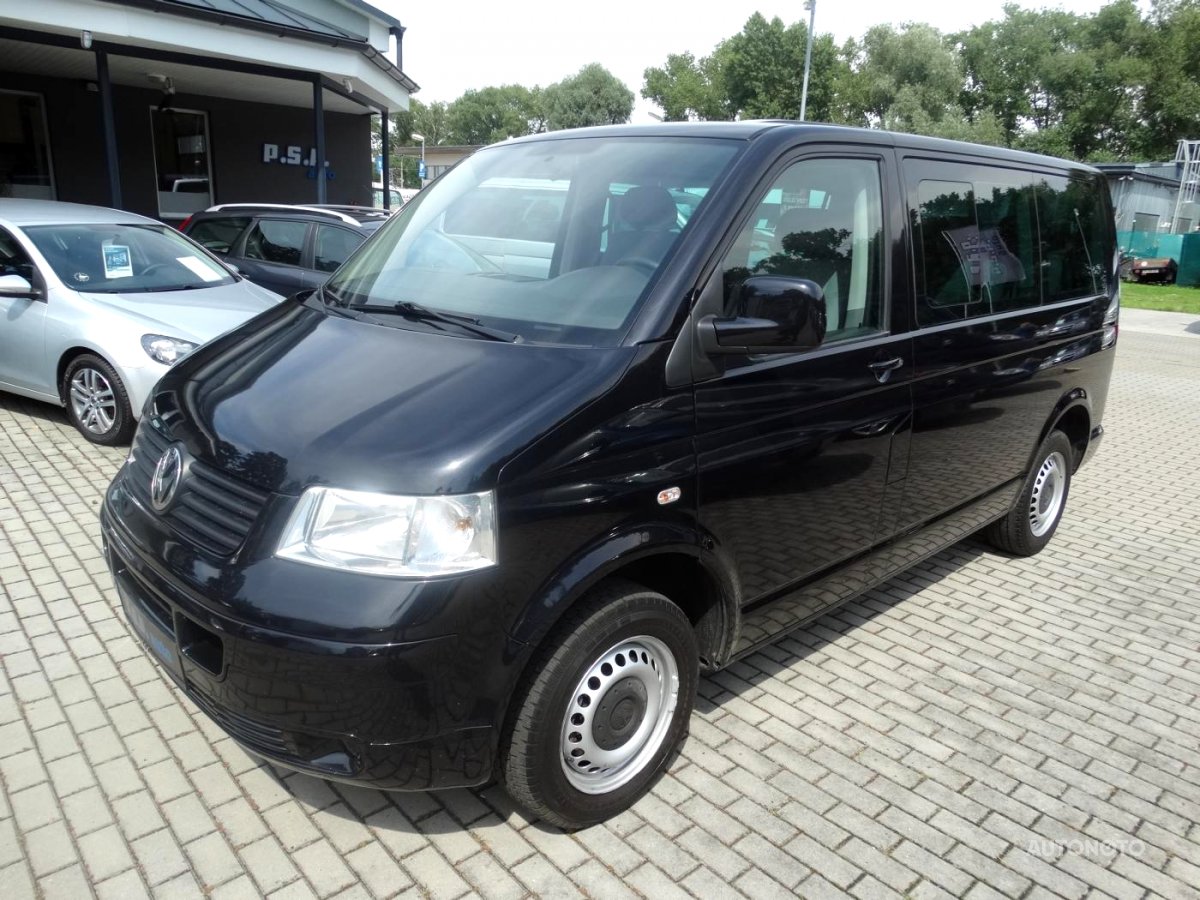 Volkswagen Caravelle, 2008 - celkový pohled