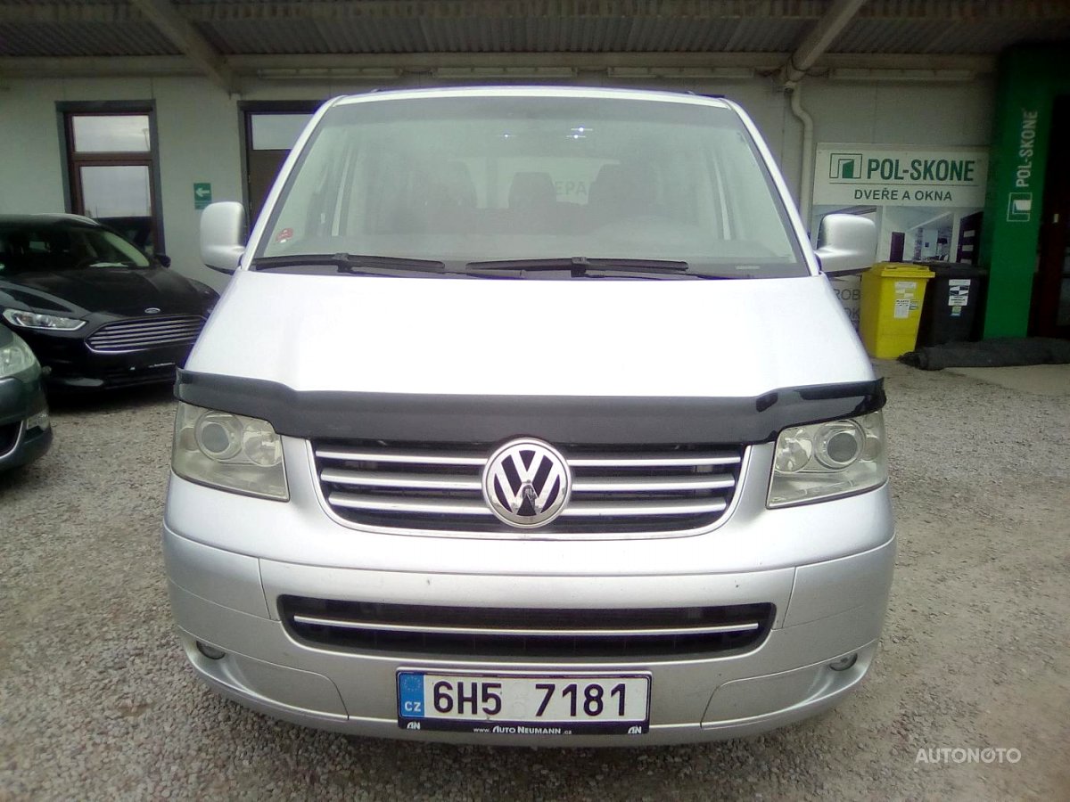 Volkswagen Caravelle, 2005 - pohled č. 2