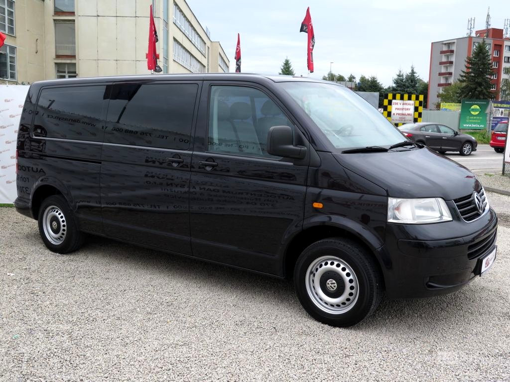 Volkswagen Caravelle, 2006 - pohled č. 4
