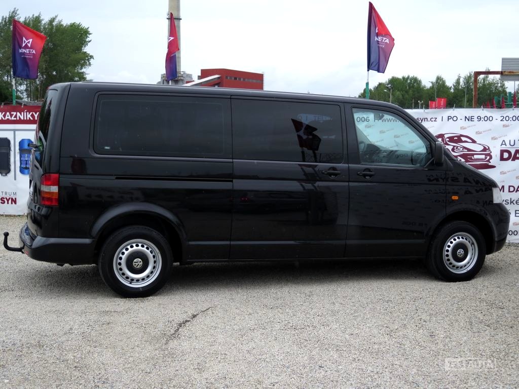 Volkswagen Caravelle, 2006 - pohled č. 6