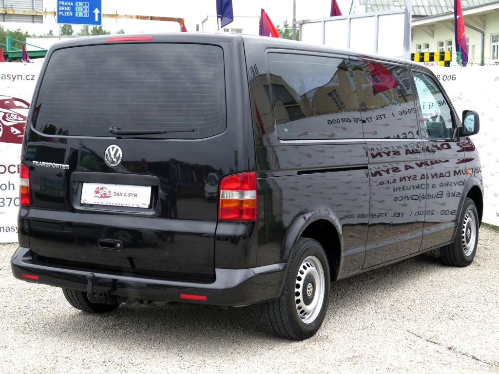 Volkswagen Caravelle, 2006 - pohled č. 7