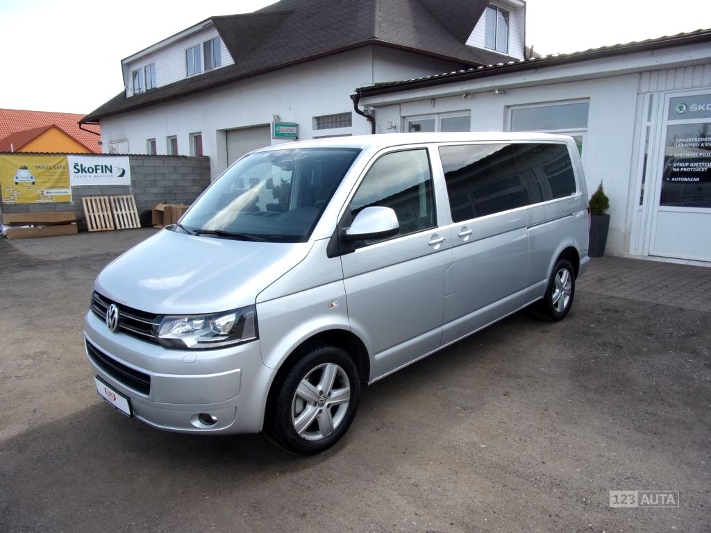 Volkswagen Caravelle, 2014 - pohled č. 2