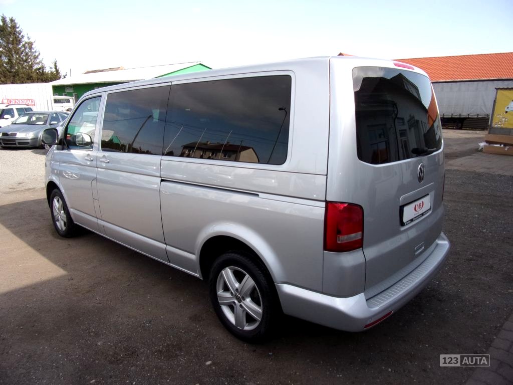 Volkswagen Caravelle, 2014 - pohled č. 3
