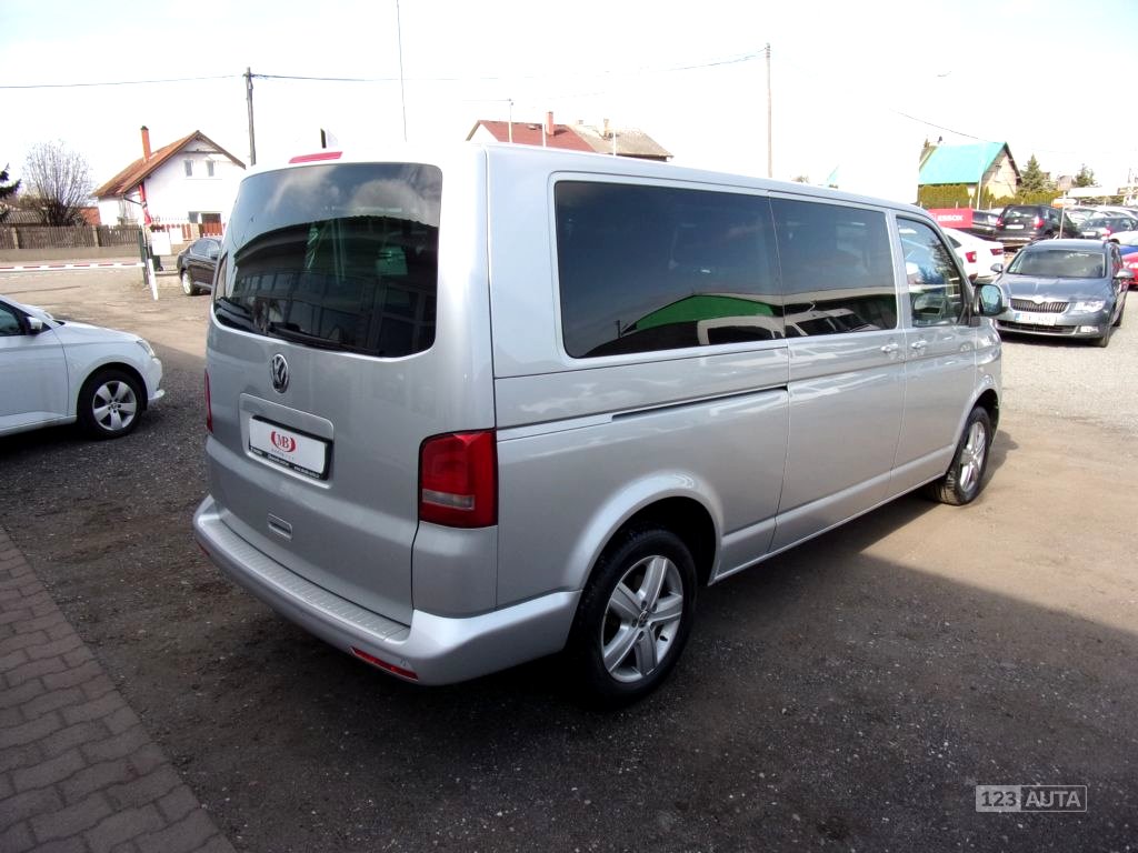 Volkswagen Caravelle, 2014 - pohled č. 4