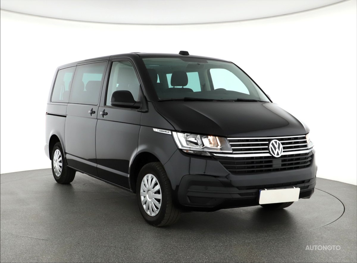 Volkswagen Caravelle, 2021 - celkový pohled