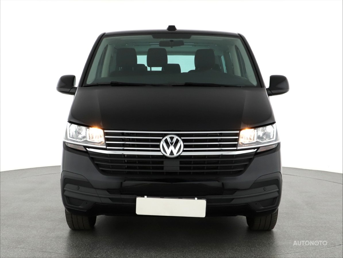 Volkswagen Caravelle, 2021 - pohled č. 2