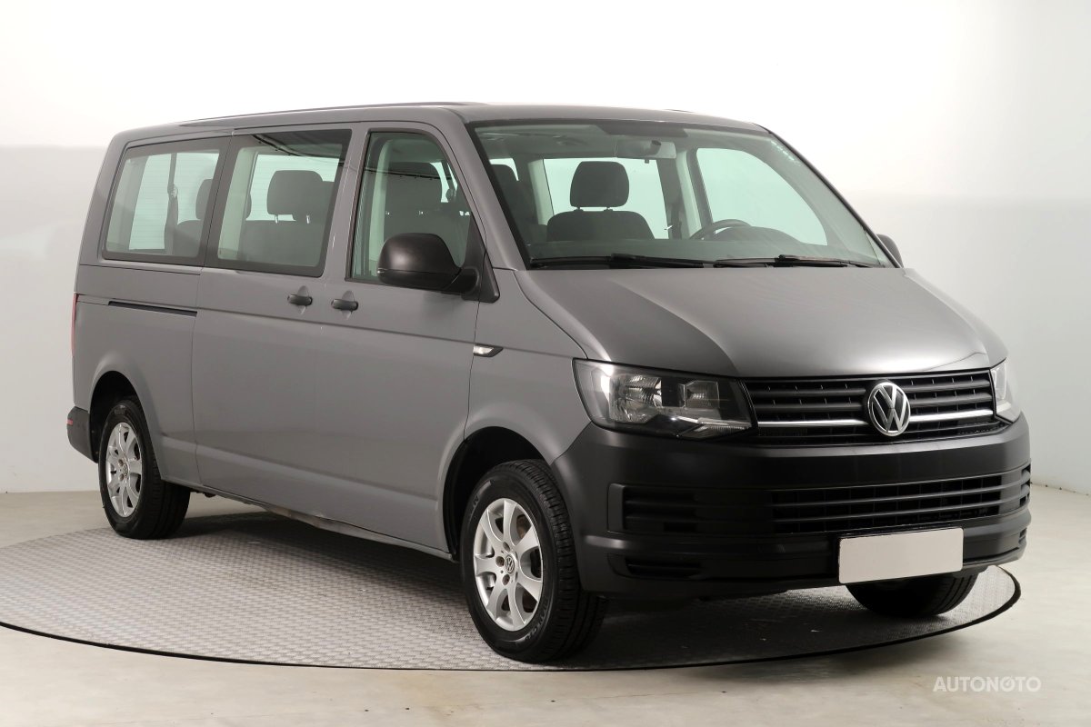 Volkswagen Caravelle, 2016 - pohled č. 1