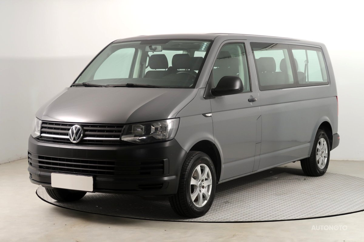 Volkswagen Caravelle, 2016 - pohled č. 3