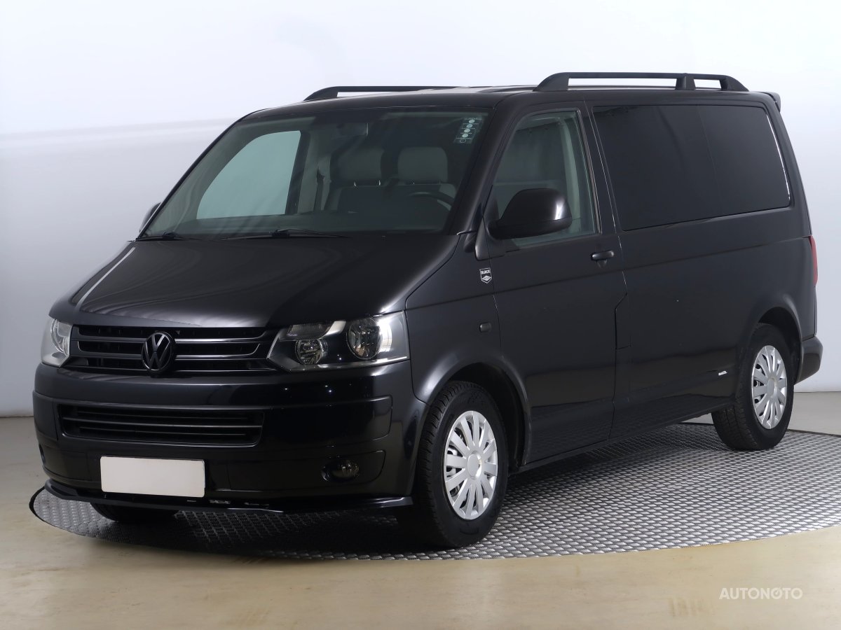 Volkswagen Caravelle, 2013 - pohled č. 3
