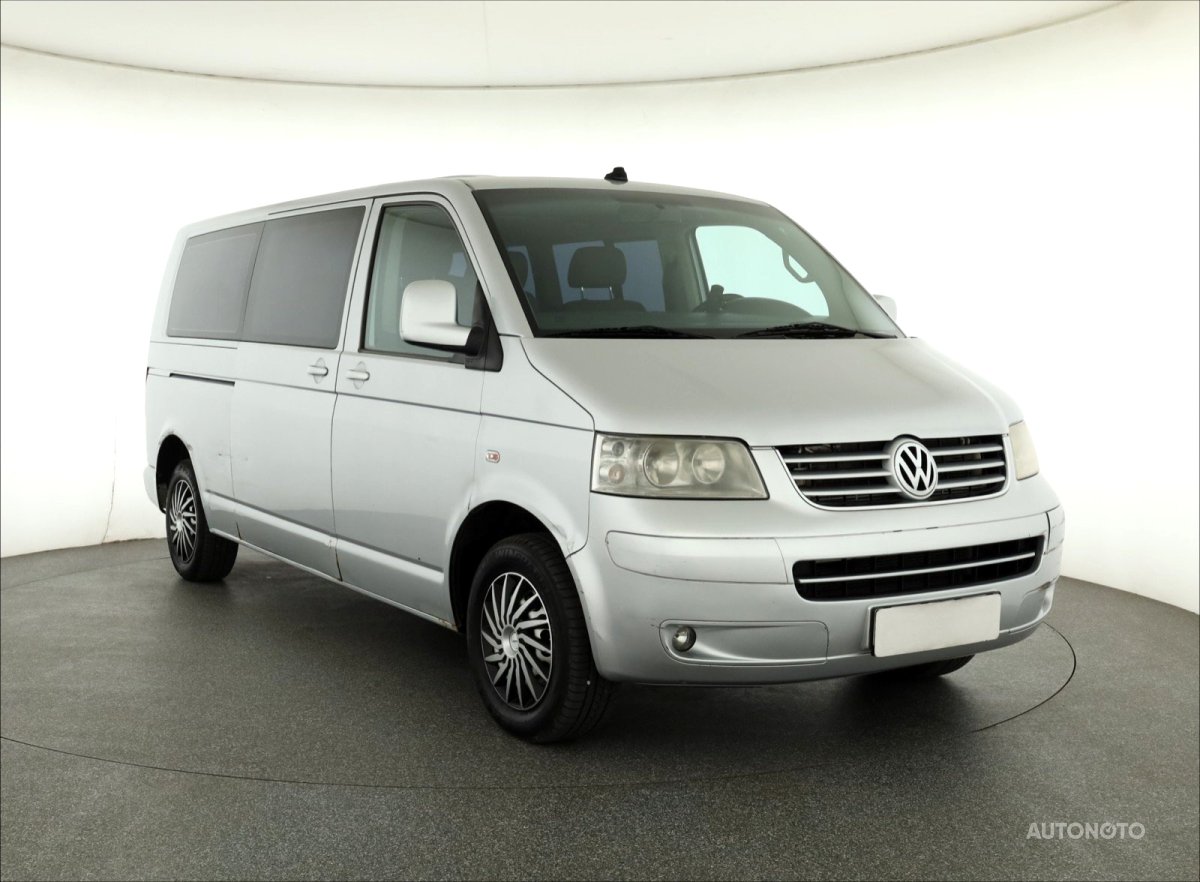 Volkswagen Caravelle, 2009 - pohled č. 1