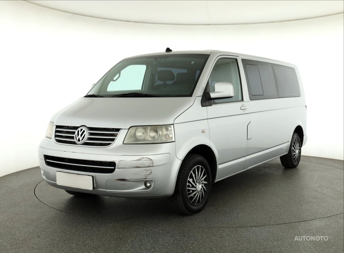 Volkswagen Caravelle, 2009 - pohled č. 3