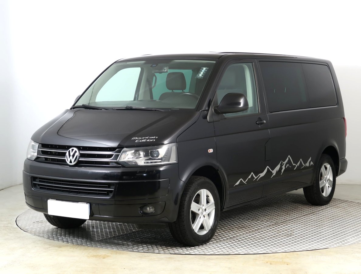Volkswagen Caravelle, 2014 - pohled č. 3