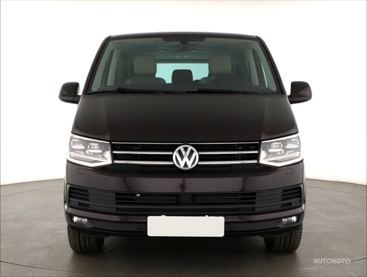Volkswagen Caravelle, 2015 - pohled č. 2