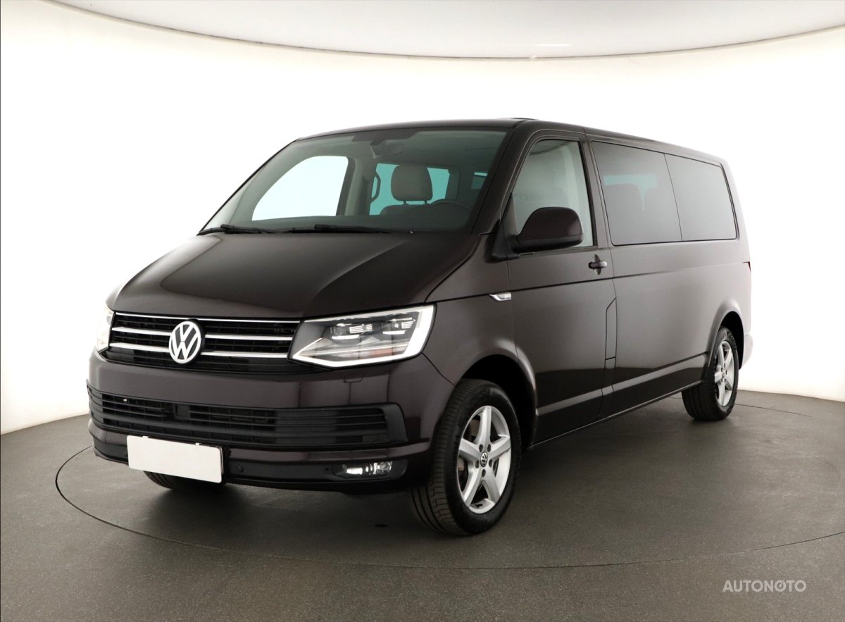 Volkswagen Caravelle, 2015 - pohled č. 3