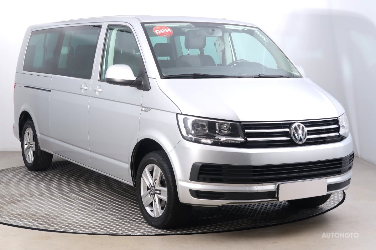 Volkswagen Caravelle, 2016 - celkový pohled