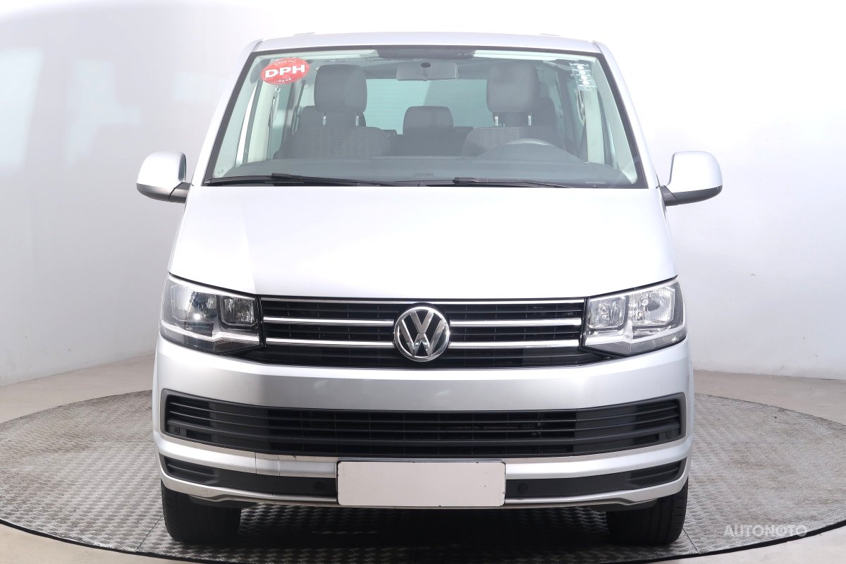 Volkswagen Caravelle, 2016 - pohled č. 2