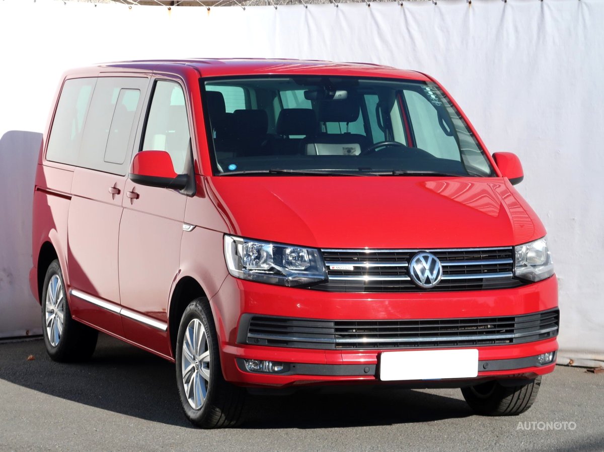 Volkswagen Caravelle, 2016 - celkový pohled