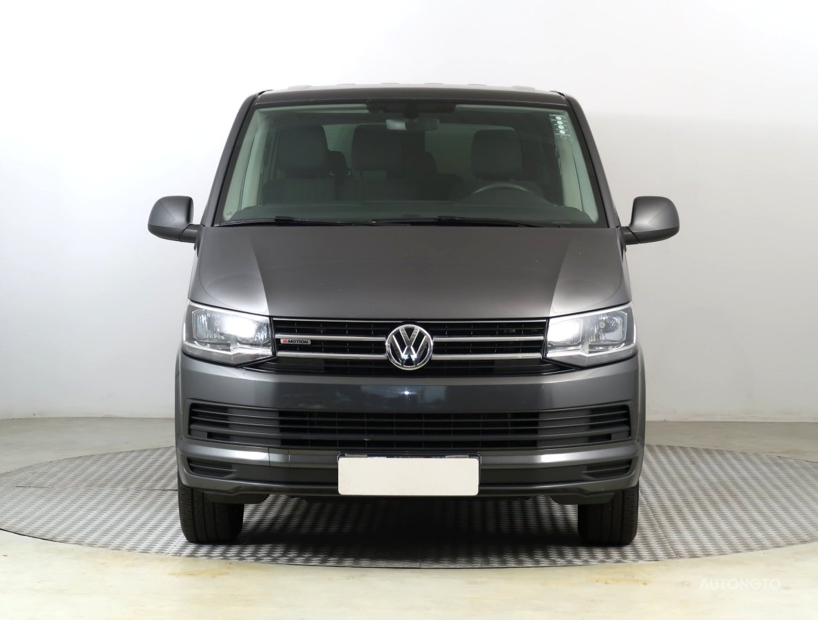 Volkswagen Caravelle, 2019 - pohled č. 2