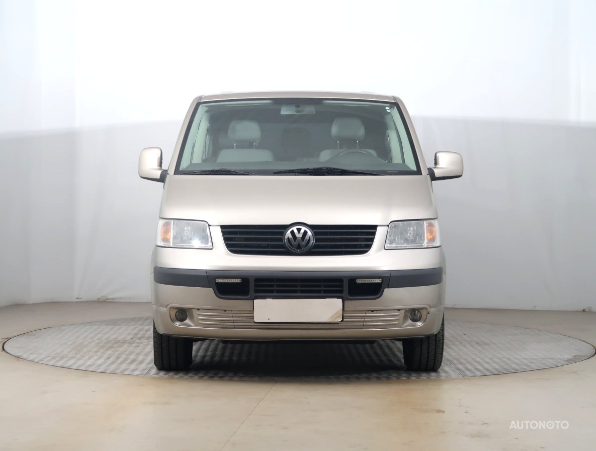 Volkswagen Caravelle, 2008 - pohled č. 2