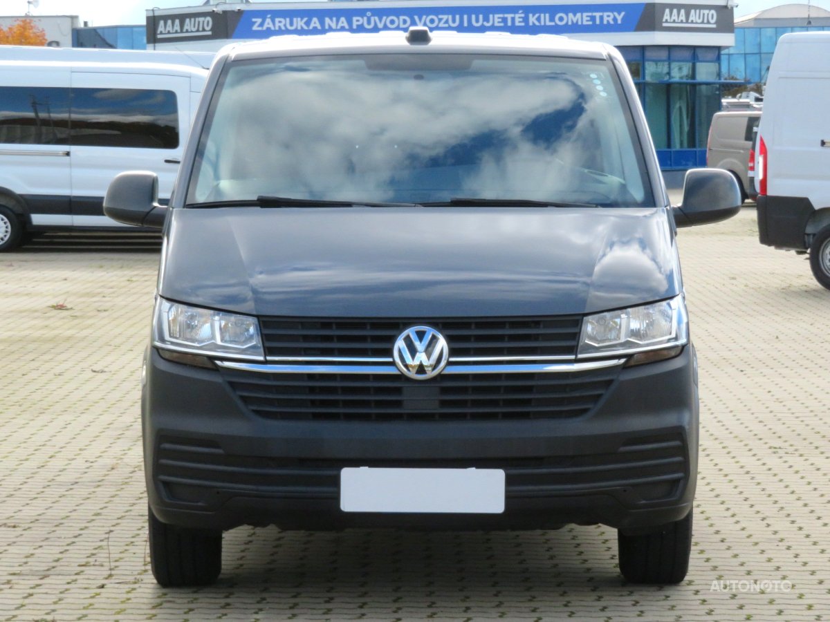 Volkswagen Caravelle, 2021 - pohled č. 2