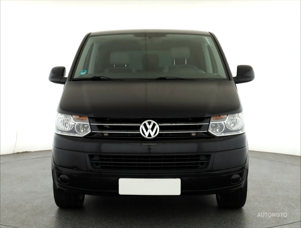 Volkswagen Caravelle, 2013 - pohled č. 2