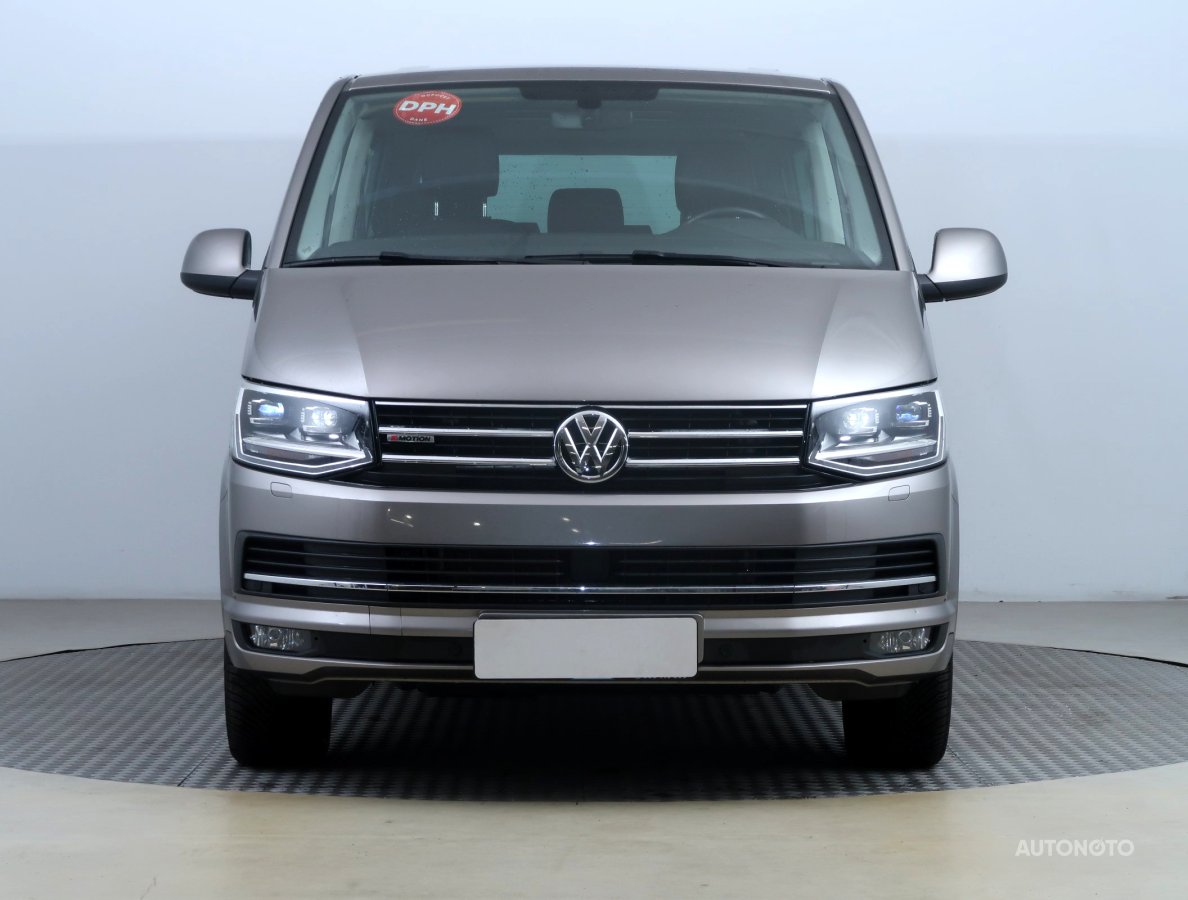 Volkswagen Caravelle, 2018 - pohled č. 2