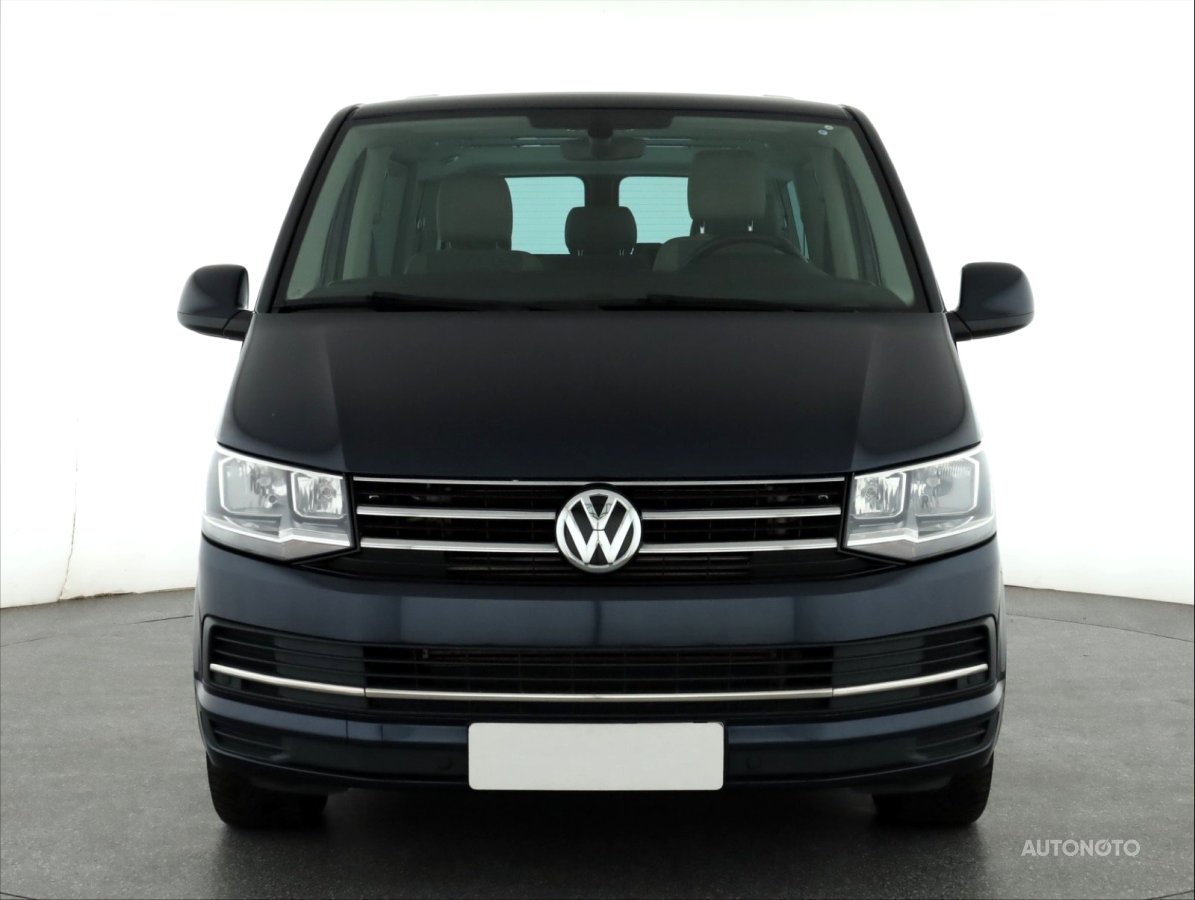 Volkswagen Caravelle, 2018 - pohled č. 2