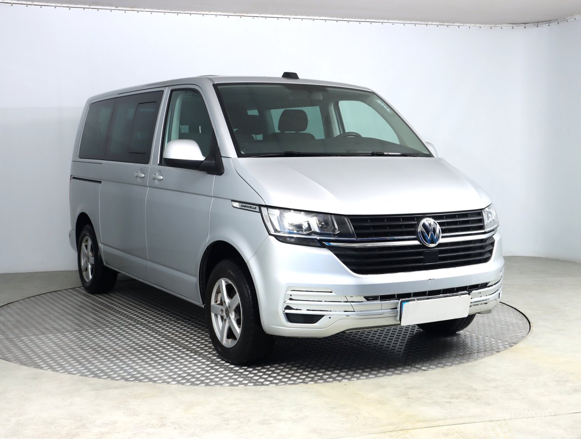 Volkswagen Caravelle, 2020 - celkový pohled