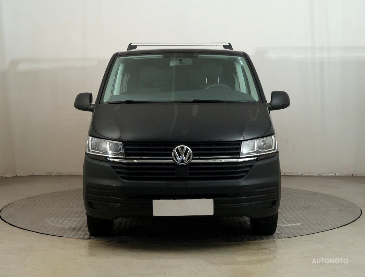 Volkswagen Caravelle, 2021 - pohled č. 2